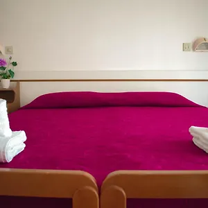Lalla Hotel Cervia