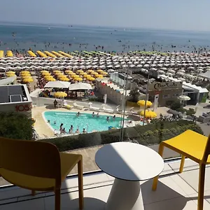 App Sea View Aparthotel Riccione
